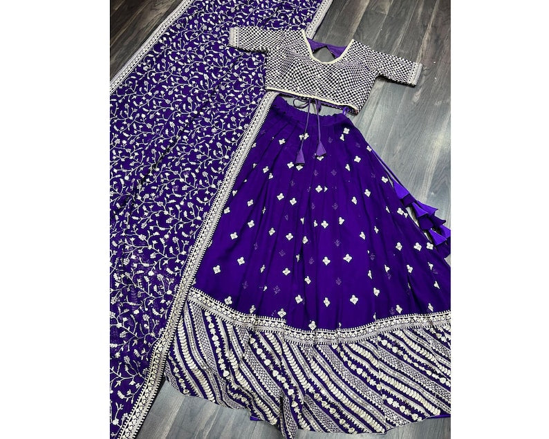 Womens New Stylish party wear lehenga