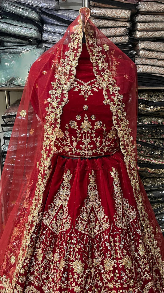 Women's Designer Heavy Dynamic Velvet Bridal Wedding Lehenga Choli