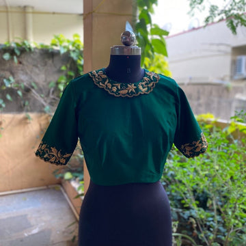 Green Collar Embroidery Blouse