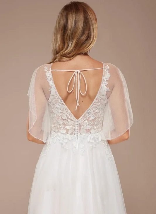 Shaped and V-neck floor-length tulle lace wedding dress with frill sequins