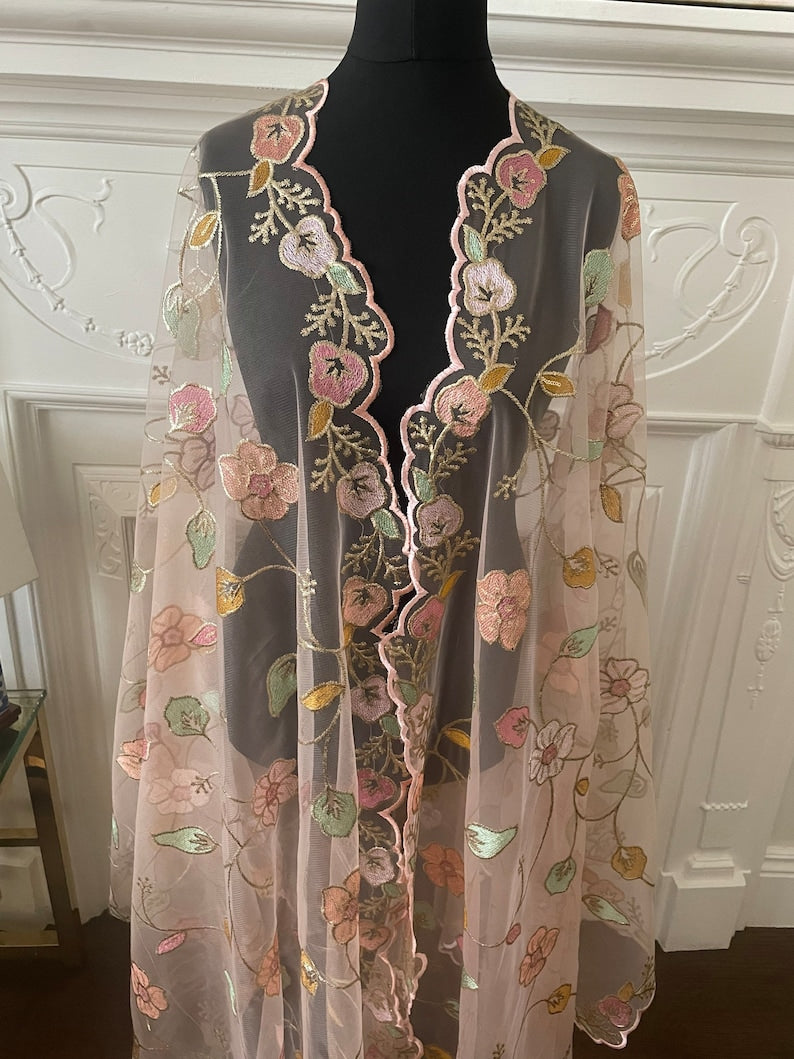 Net Dupatta Scallop Resham Silk Thread Floral Trellis Pattern All Over Scarf