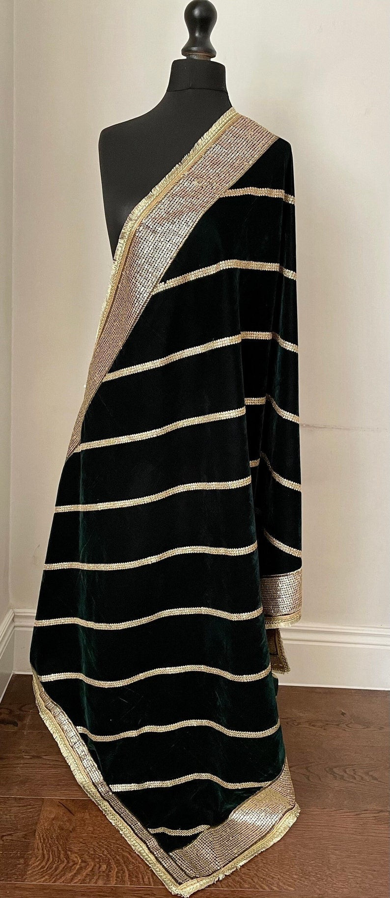 Velvet Sequin Embroidered Stole Dupattas