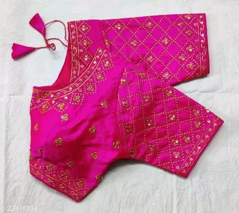 Phantom Embroidery Blouse