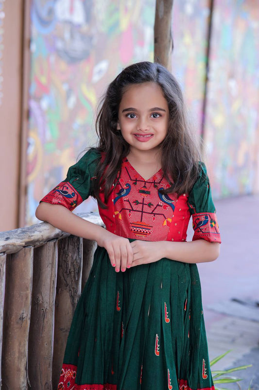 premium designer readymade mother & daughter gown collection