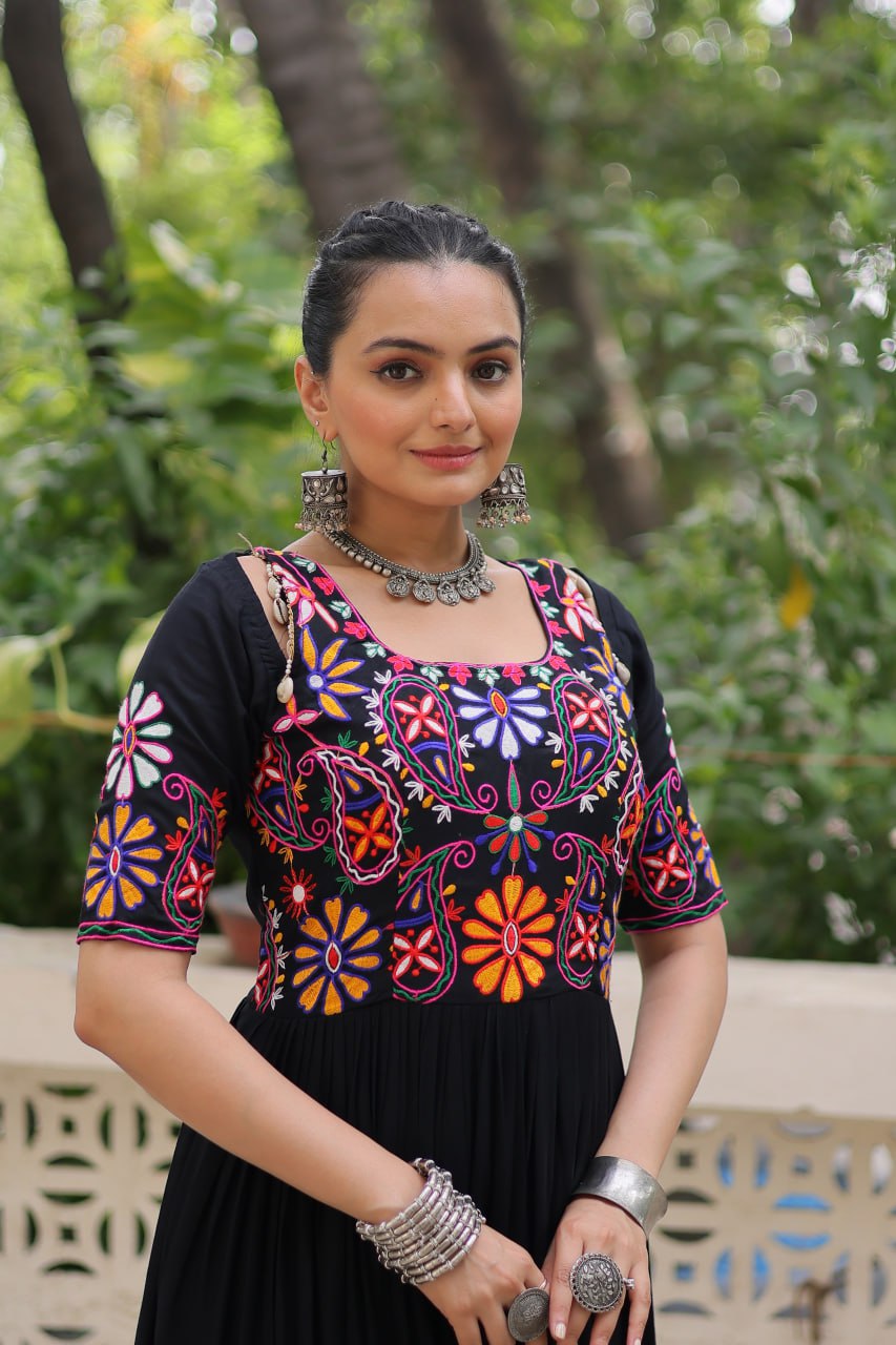 Rayon Fabric with Kutchi Gamthi Embroidered Thread Work